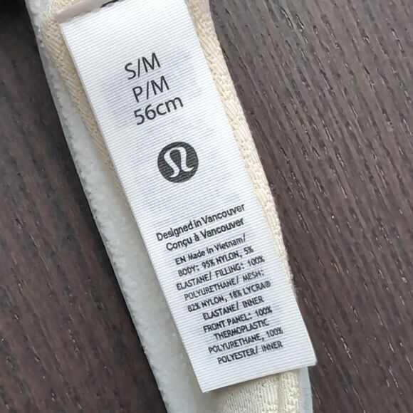 COPY - Lululemon light grey Visor. Regular band. S/m - Picture 2 of 6